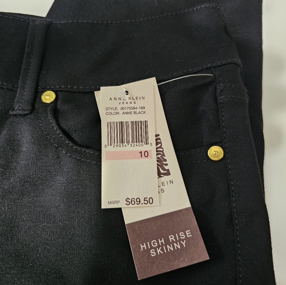 Black High Rise Skinny Anne Klein Jeans.  Slimming Spandex and Nylon. NWT - Picture 4 of 8
